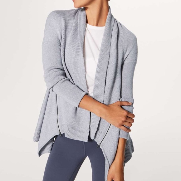 Lululemon Light Grey Wrap It Up Sweater - Picture 1 of 2